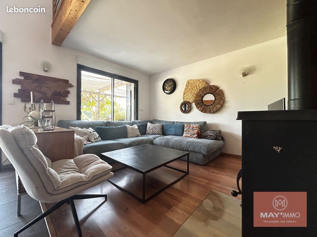 Maison à vendre, 165m², Saint-Berthevin