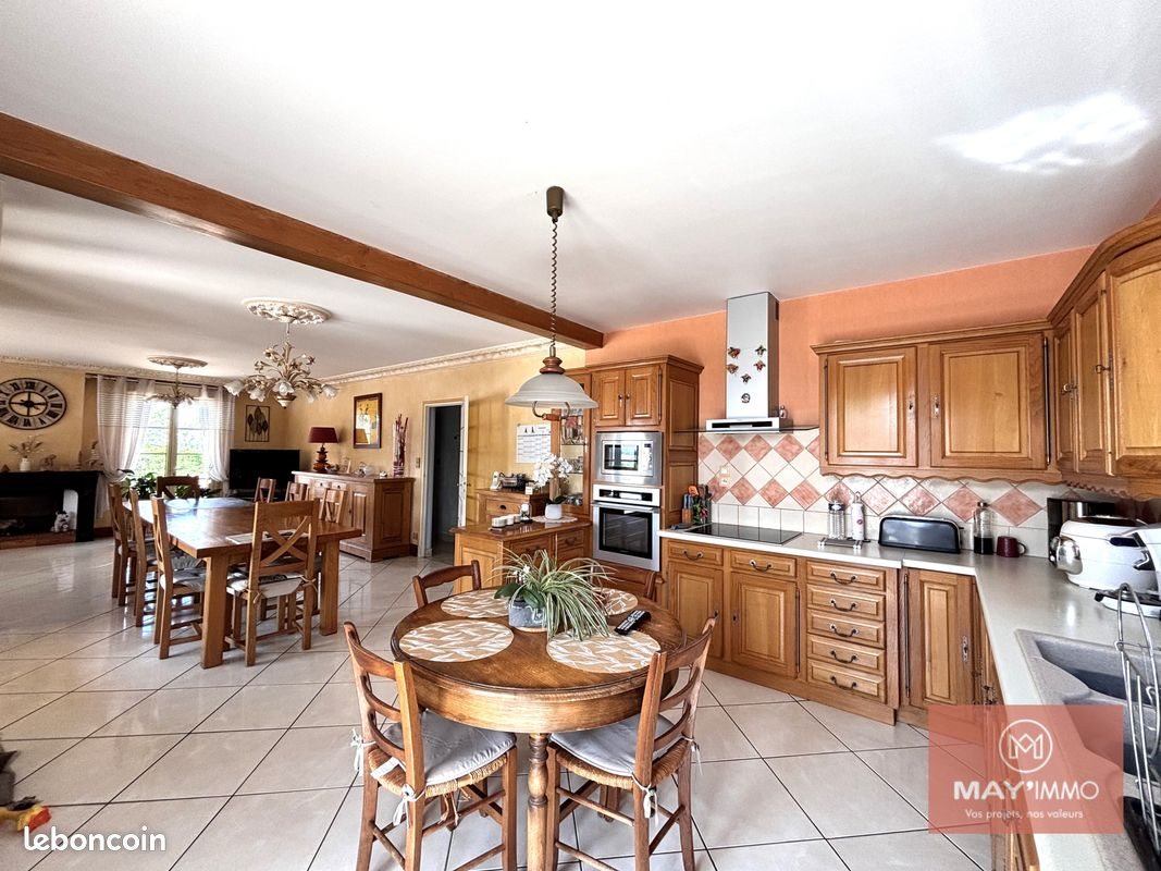Maison à vendre, 160m², Evron