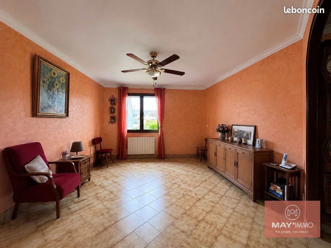 Maison à vendre, 128m², Laval