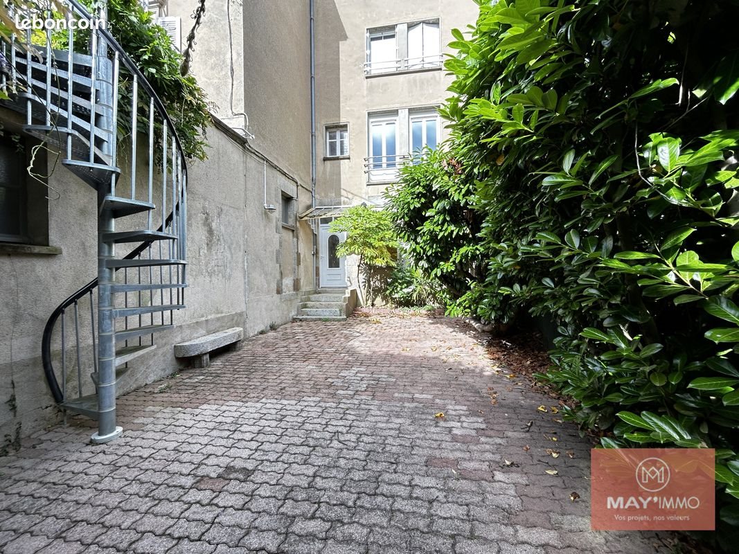 Maison à vendre, 143m², Laval