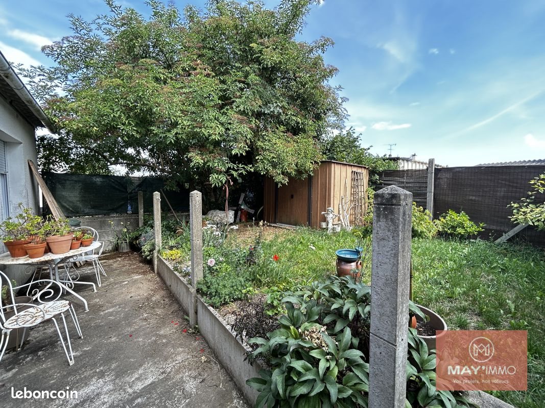 Maison à vendre, 220m², Laval