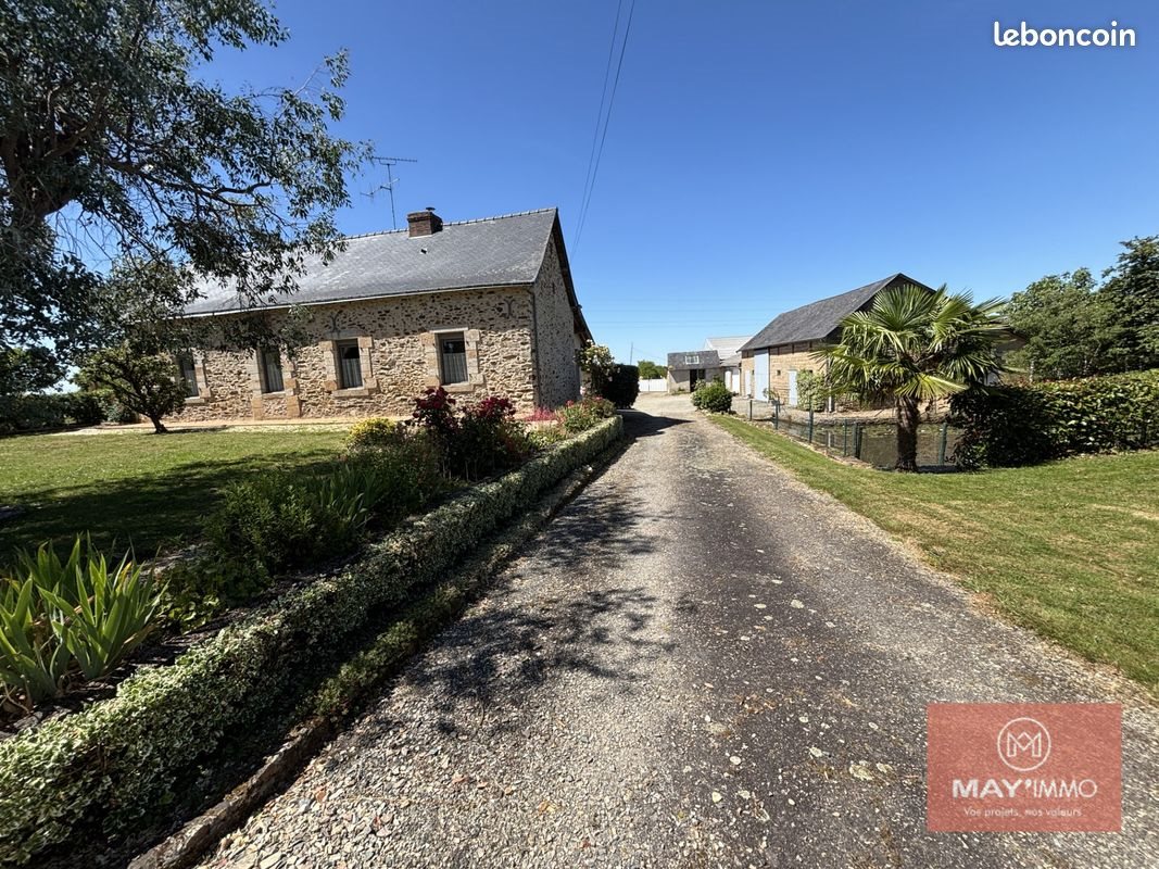 Maison à louer, 121m², Astillé