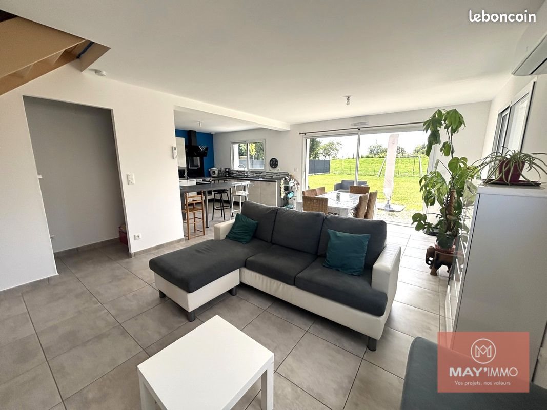 Maison à vendre, 115m², Astillé