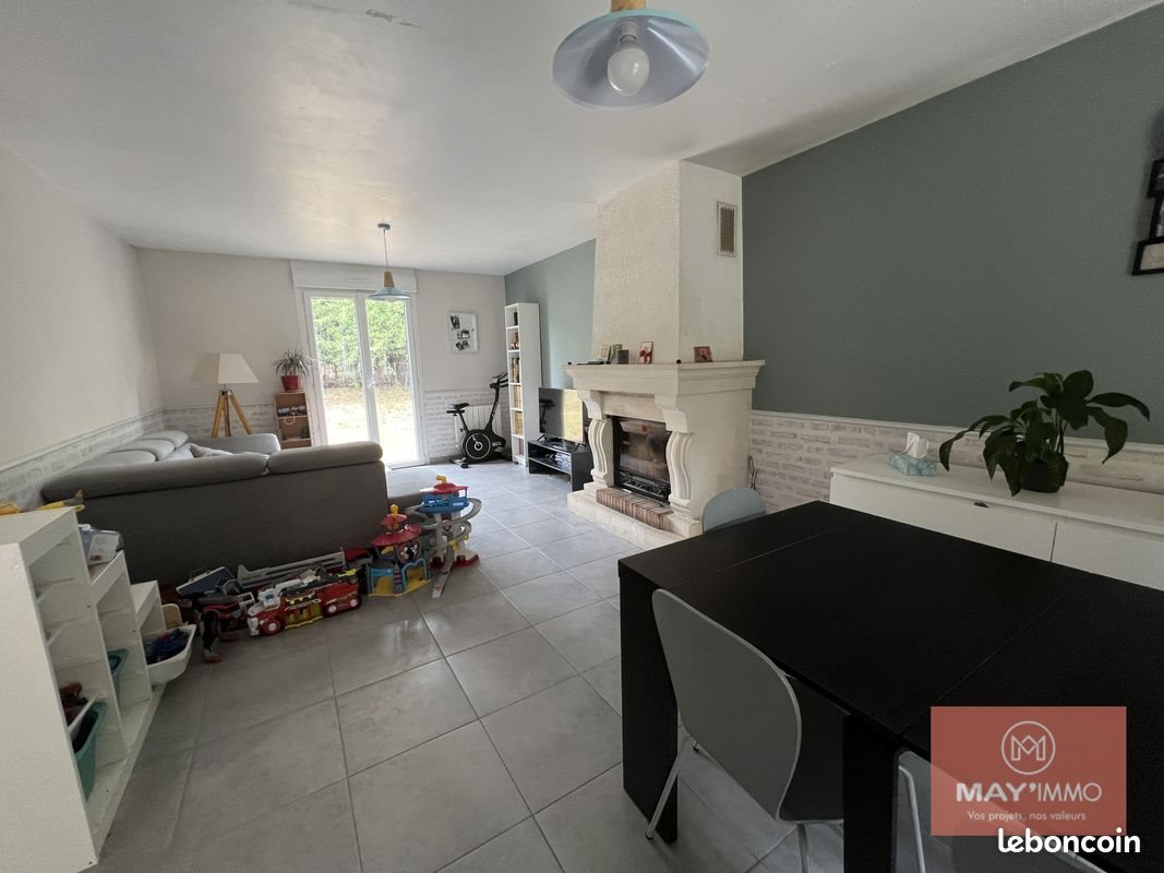 Maison à vendre, 92m², Saint-Poix