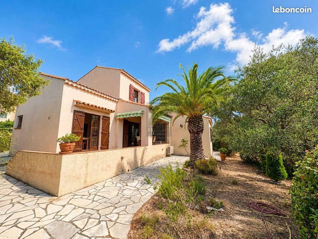 Maison à vendre, 97m², Saint-Raphaël