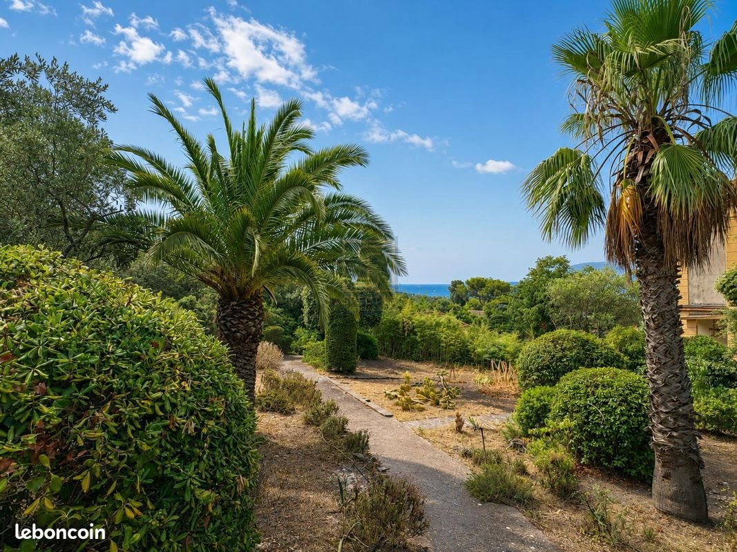 Maison à vendre, 97m², Saint-Raphaël