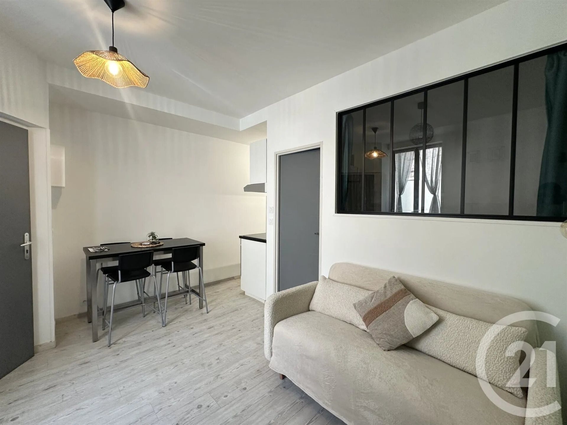 Appartement à louer, 23m², Marsillargues