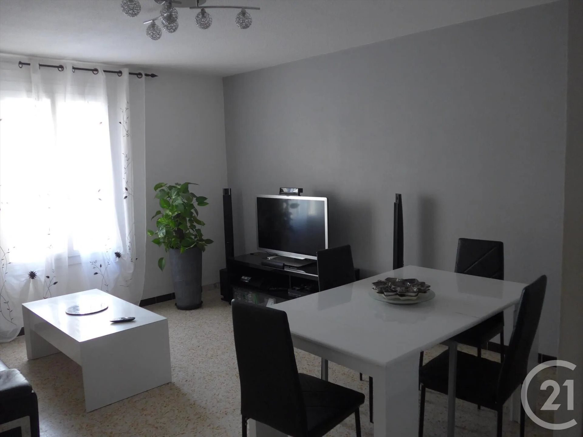 Appartement à louer, 63m², Vauvert