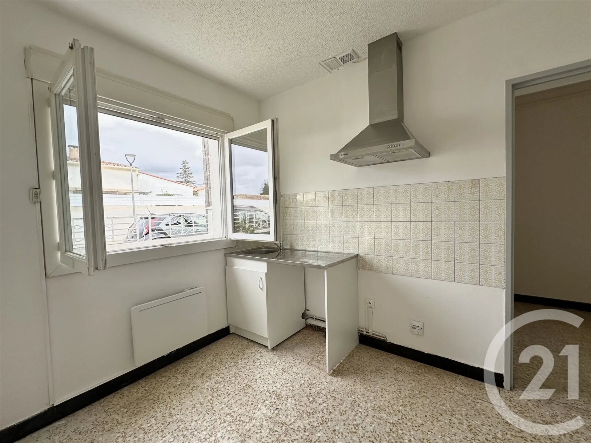 Maison à louer, 51m², Lunel