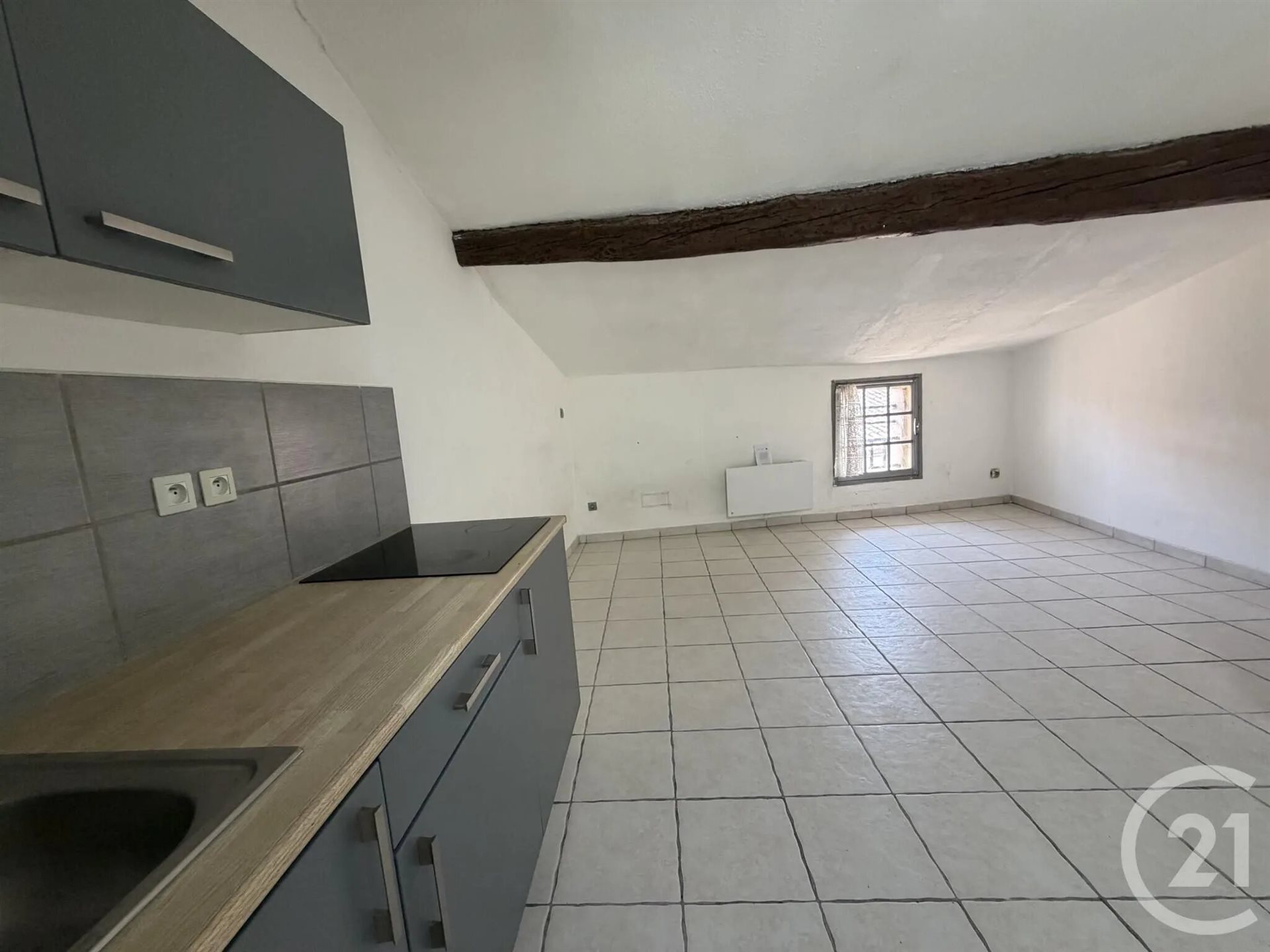 Appartement à louer, 22m², Lunel