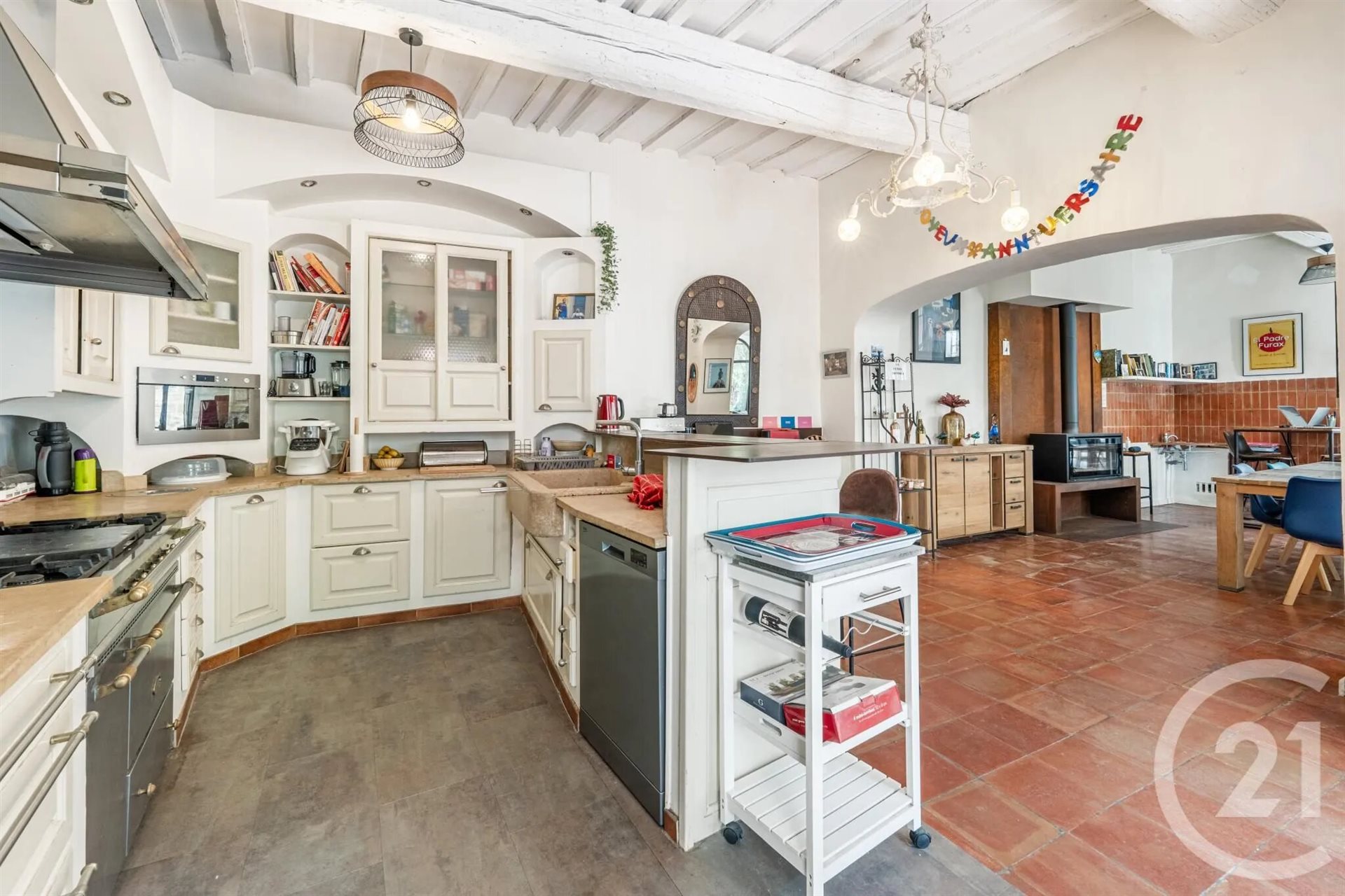 Maison à vendre, 360m², Marsillargues