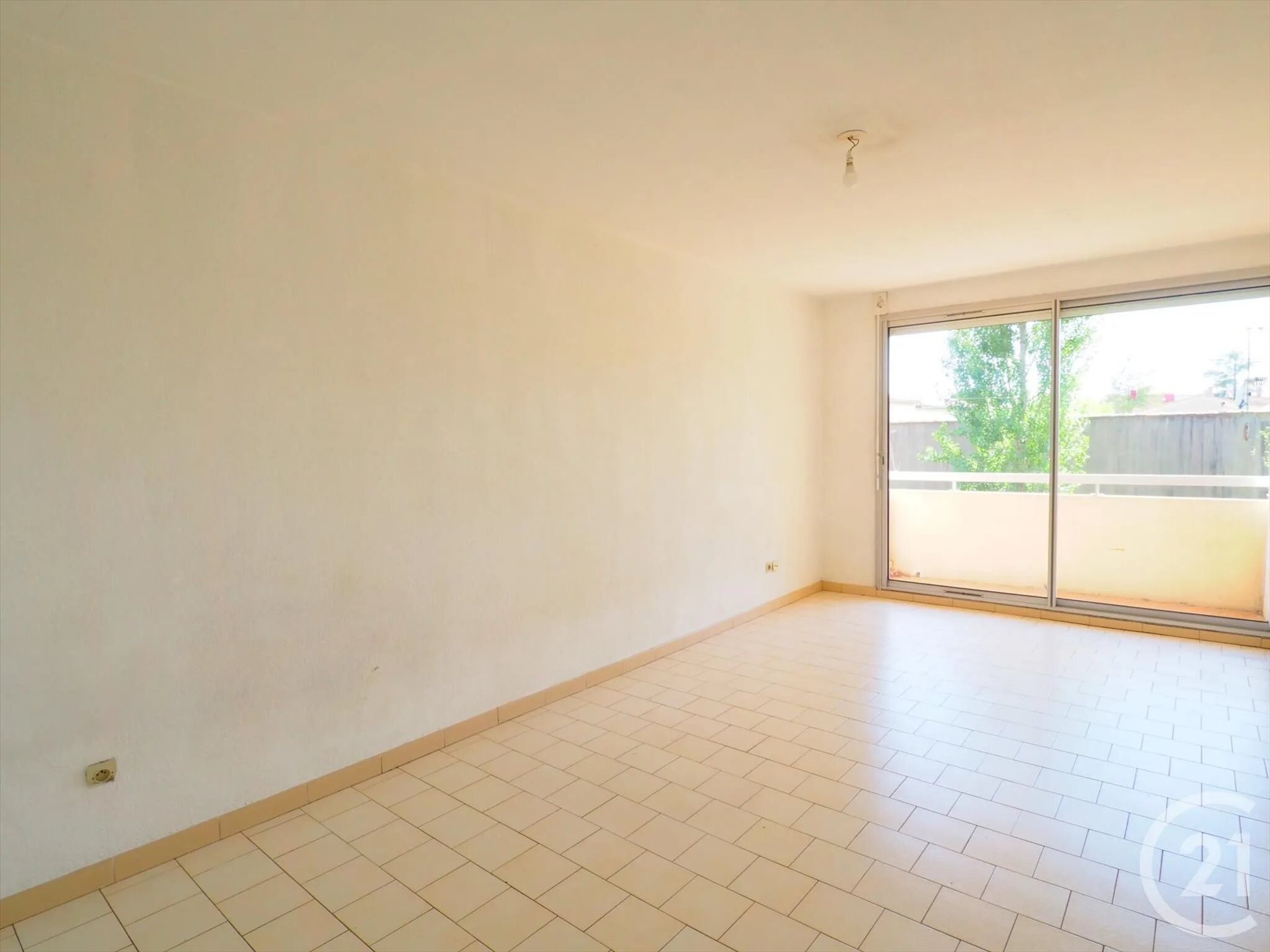 Appartement à louer, 30m², Lunel