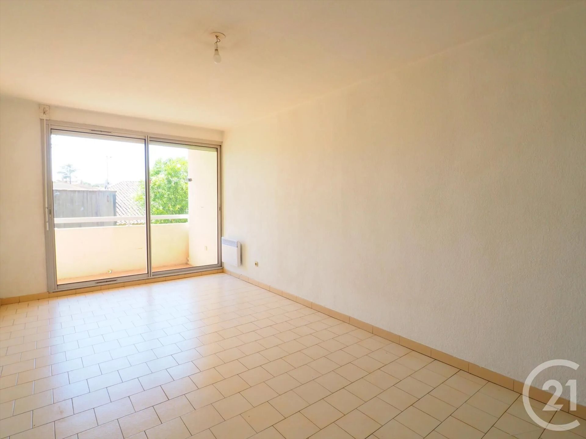Appartement à louer, 30m², Lunel