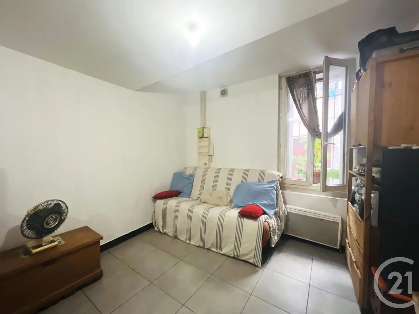 Appartement à vendre, 27m², Lunel
