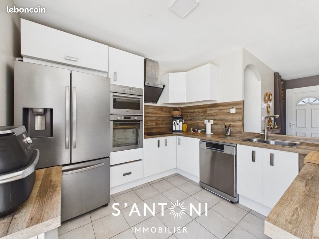 Maison à vendre, 130m², Abeilhan
