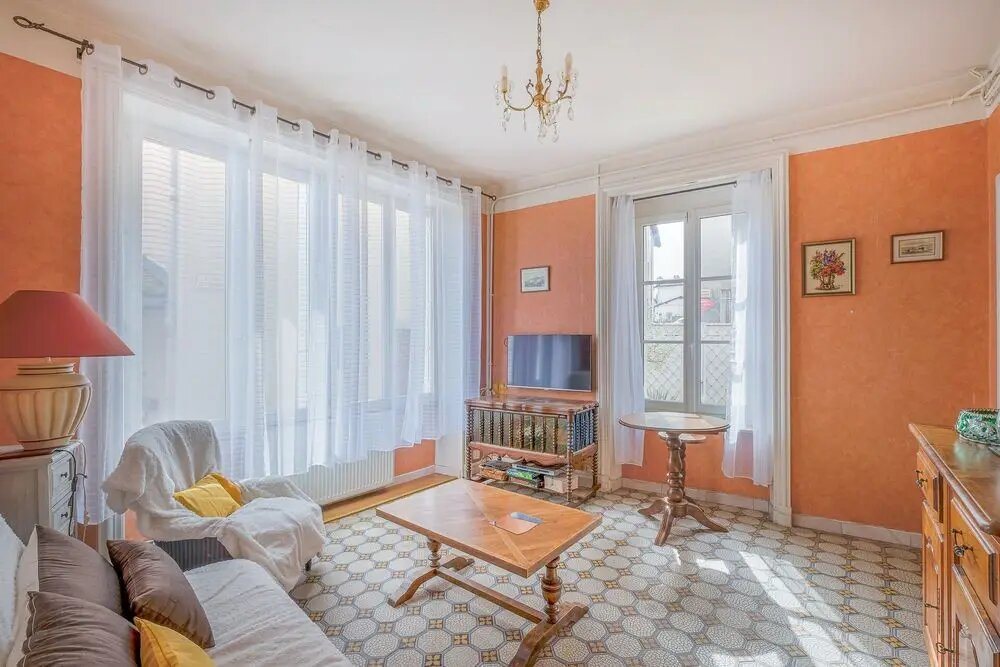 Maison à vendre, 135m², Celles-sur-Durolle