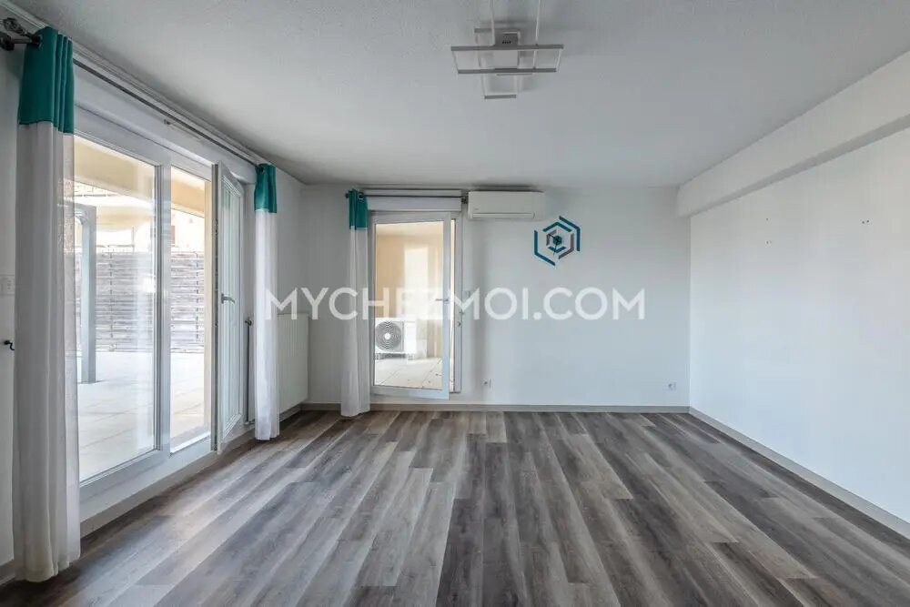 Appartement à vendre, 71m², Roussillon