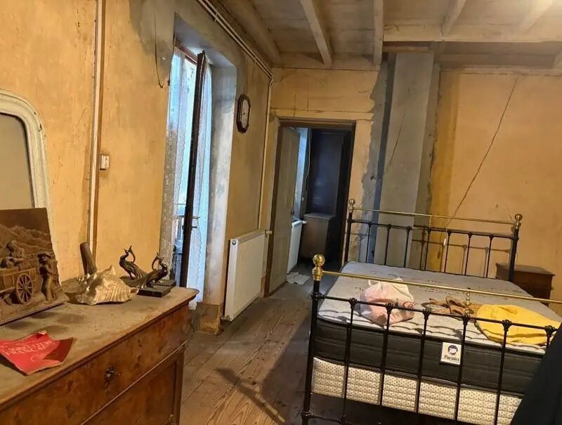 Maison à vendre, 160m², Vézeronce-Curtin