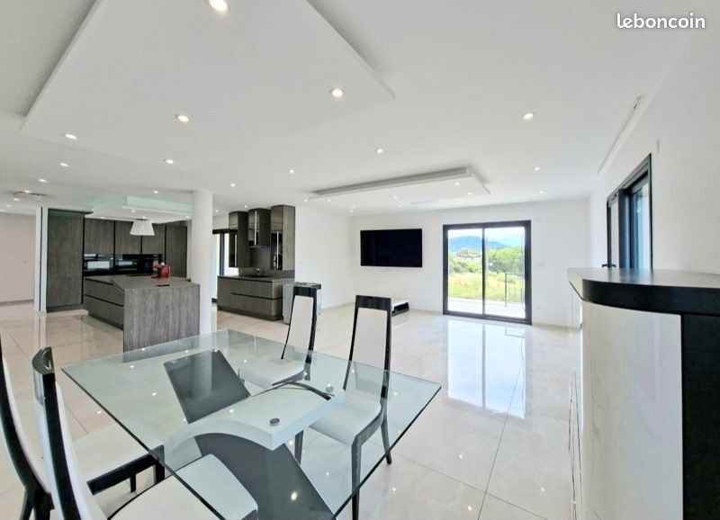 Maison à vendre, 261m², Chambéry