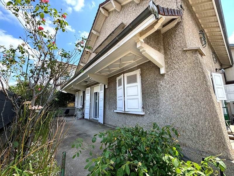 Maison à vendre, 161m², Vaulx-Milieu