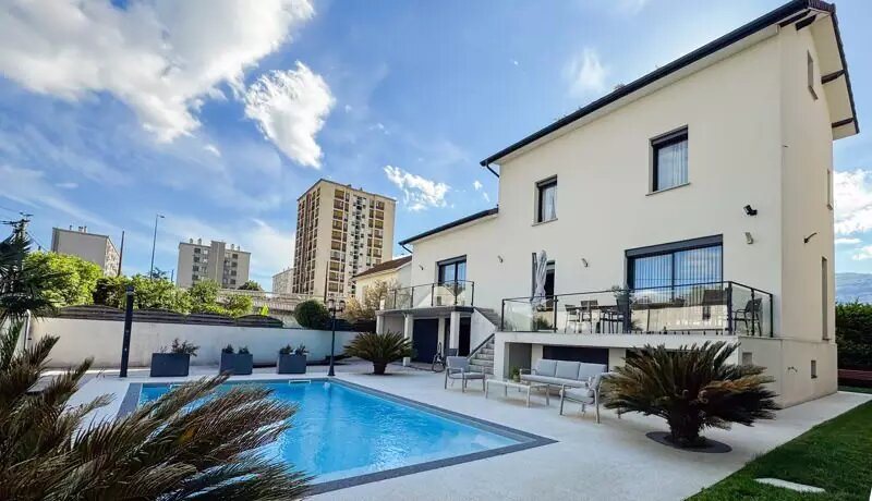 Maison à vendre, 180m², Grenoble