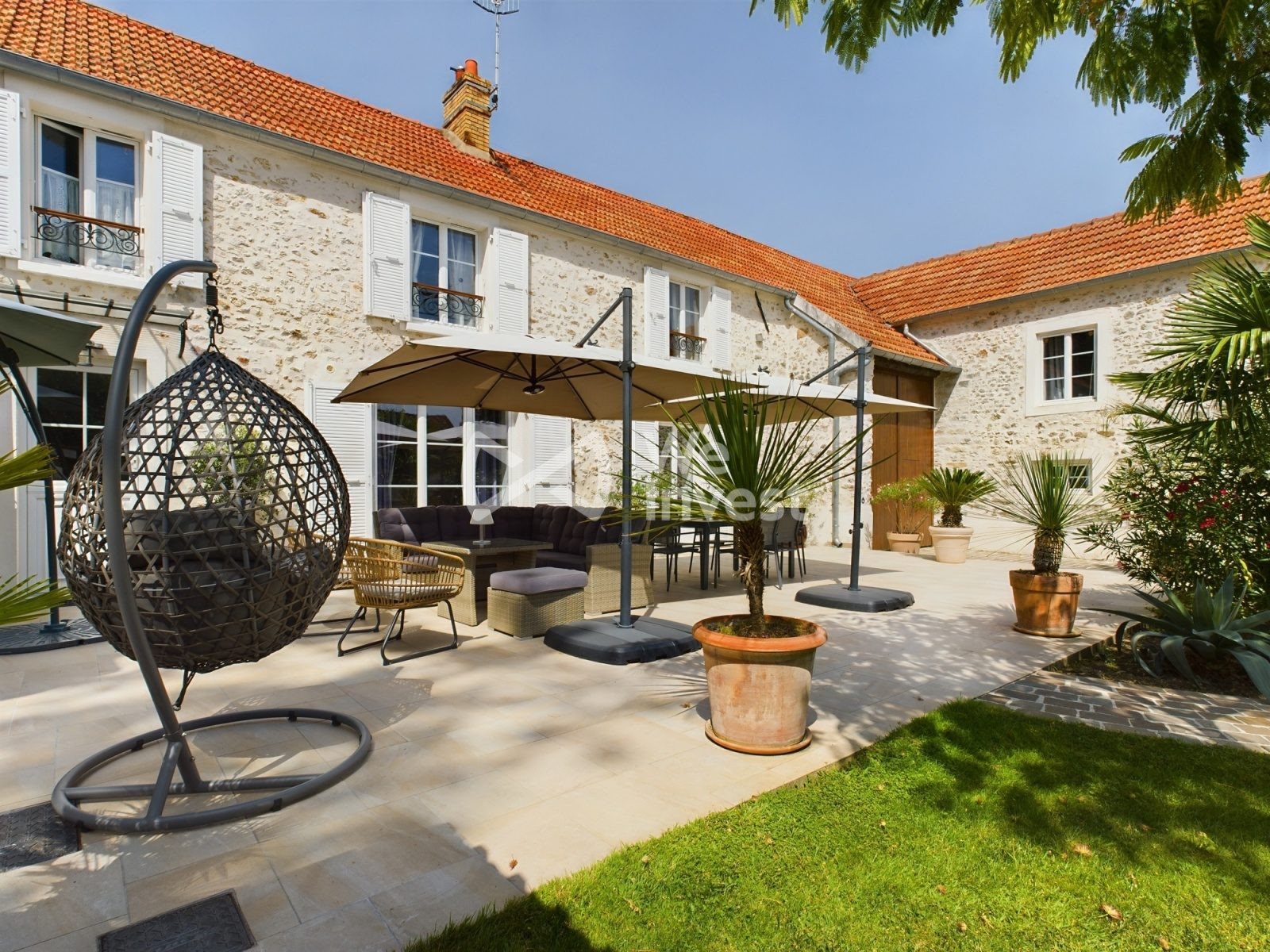 Maison à vendre, 294m², Bruyères-le-Châtel