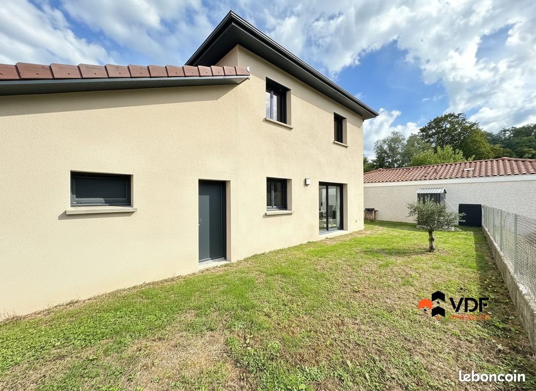 Maison à vendre, 92m², Nivolas-Vermelle