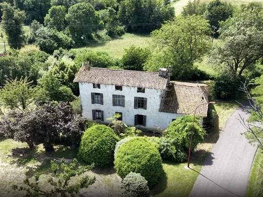 Maison 7 pièces 195 m² · à Monségur · 195 m² · 168 000 €