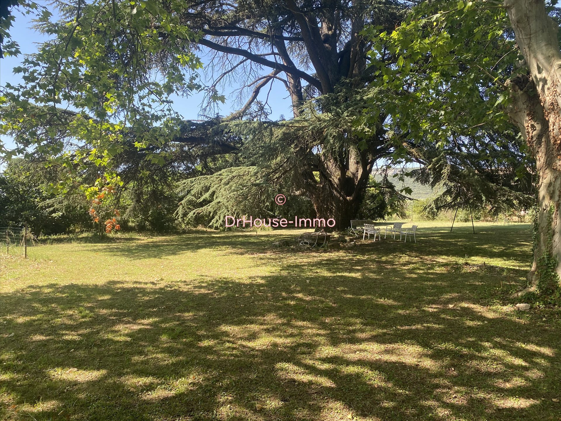 Maison à vendre, 370m², Orsan