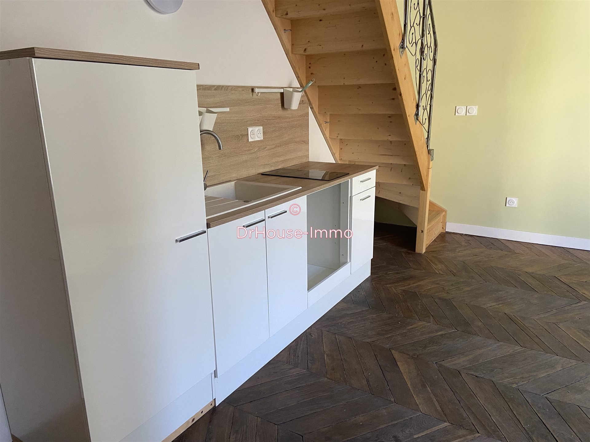 Maison à vendre, 198m², Bagnols-sur-Cèze