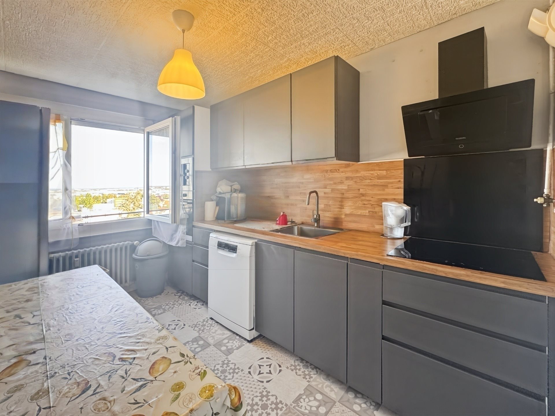 Appartement à vendre, 101m², Chenôve