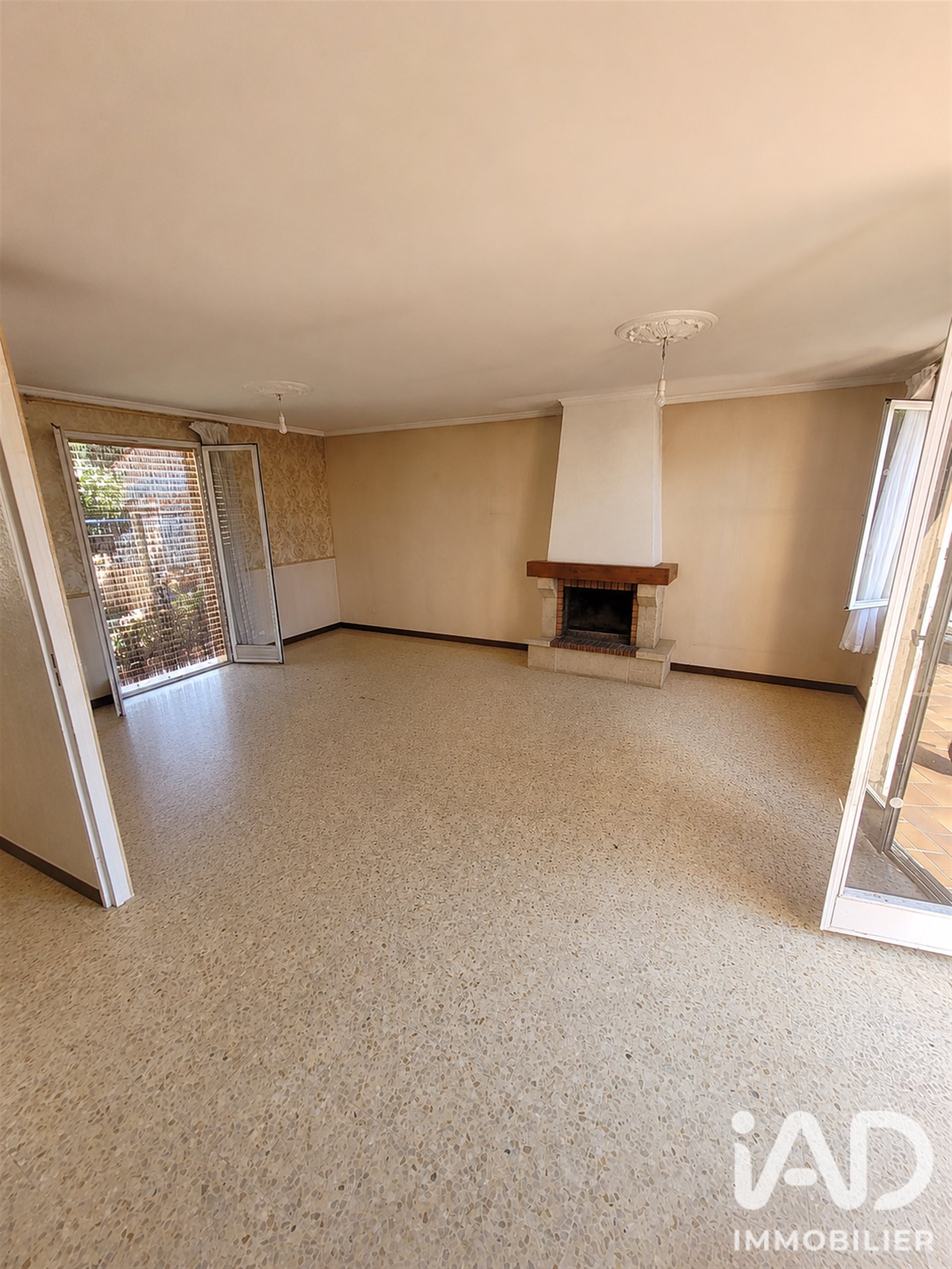 Maison à vendre, 93m², Carros