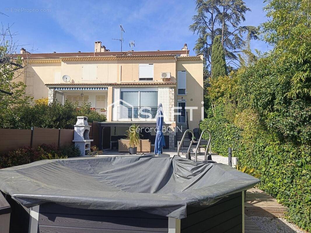 Maison à vendre, 90m², Manosque