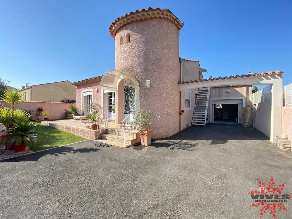 Maison à vendre, 231m², Poilhes
