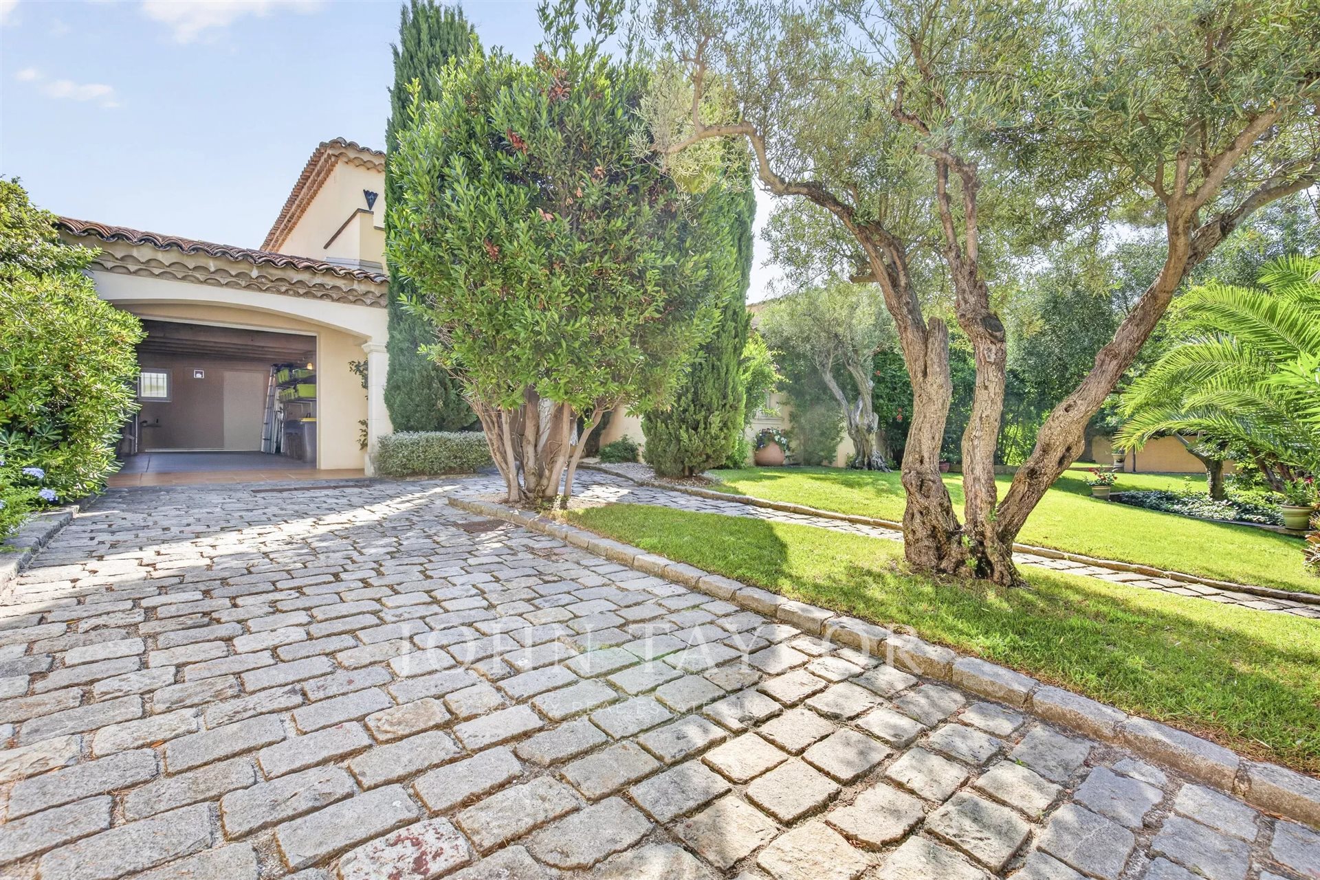 Maison à vendre, 175m², Carry-le-Rouet