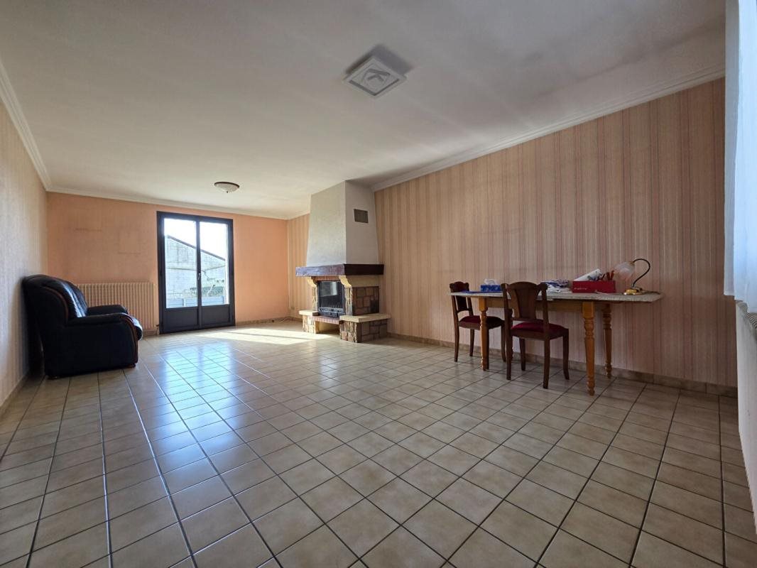 Maison à vendre, 84m², Angerville