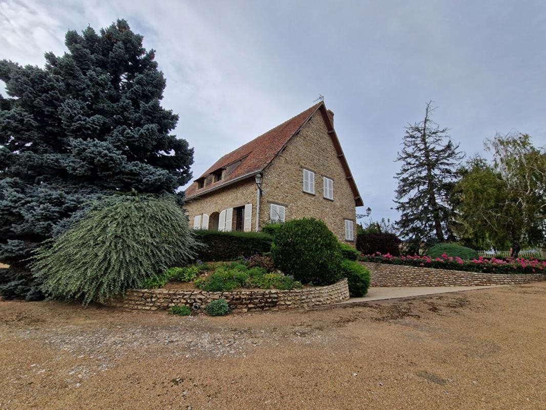 Maison à vendre, 179m², Sainville