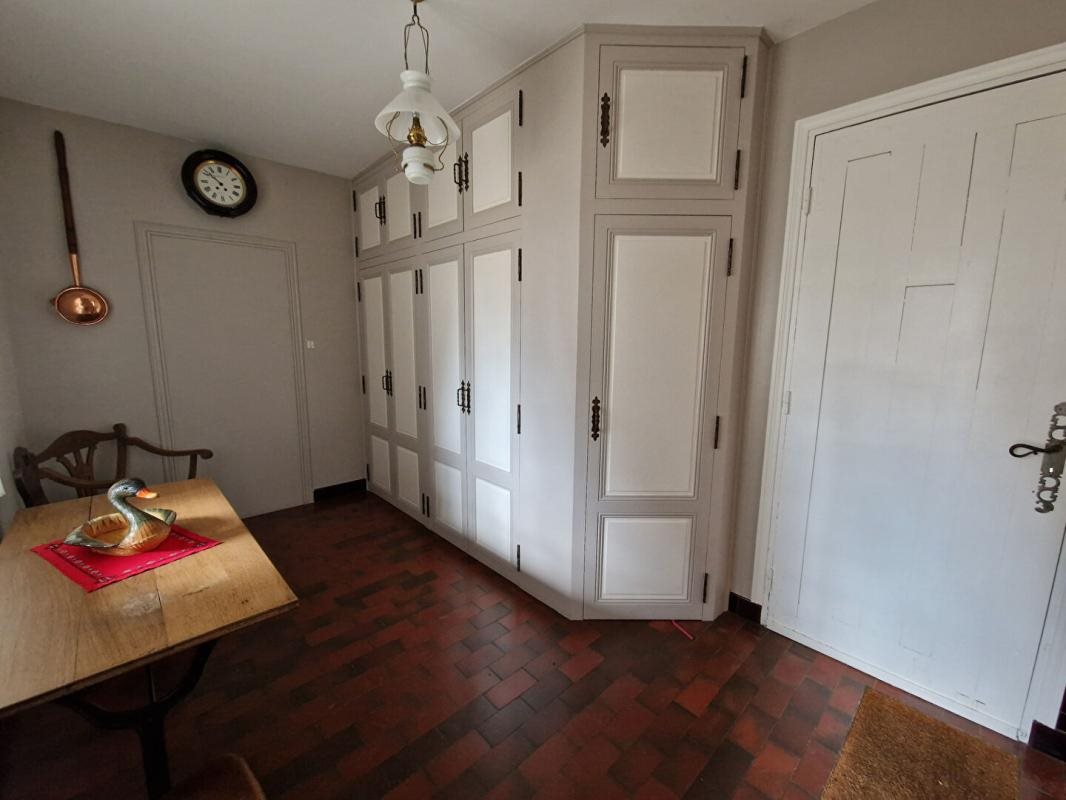 Maison à vendre, 179m², Sainville