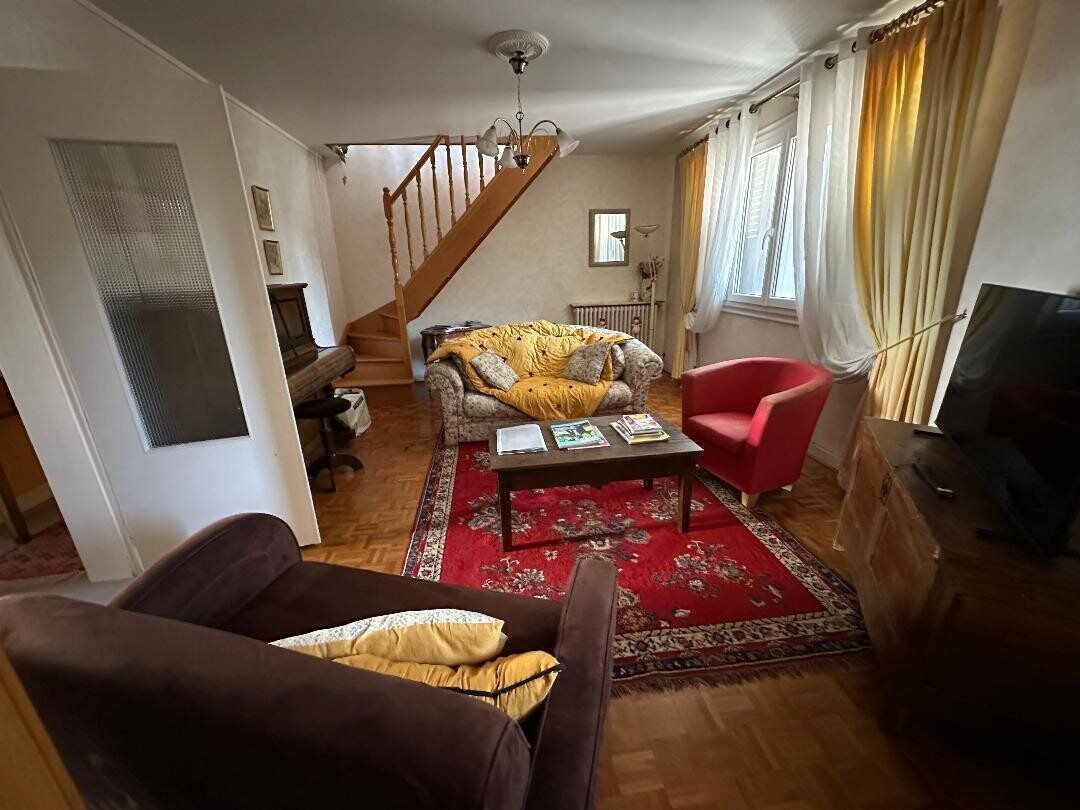 Appartement à vendre, 144m², Arpajon-sur-Cère
