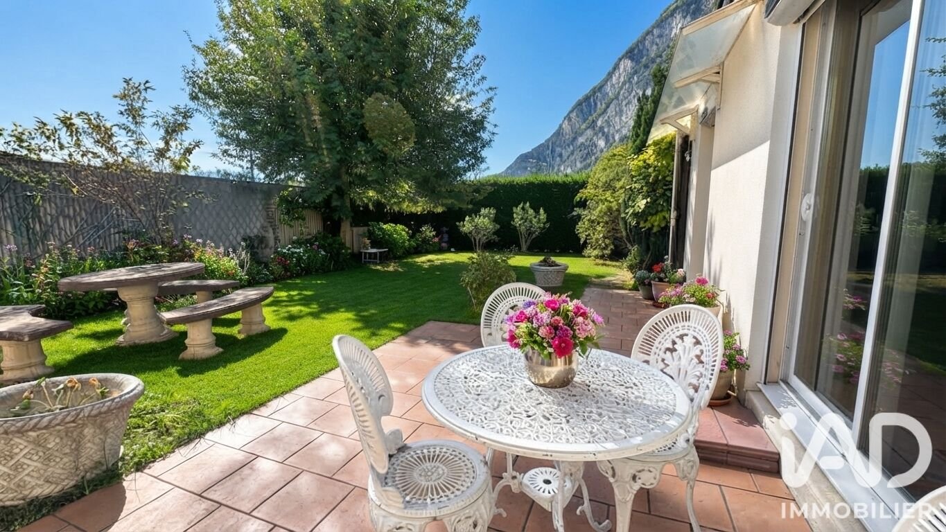 Maison à vendre, 100m², Sassenage