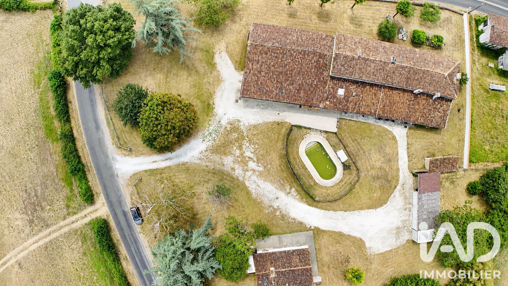 Maison à vendre, 333m², Saintes