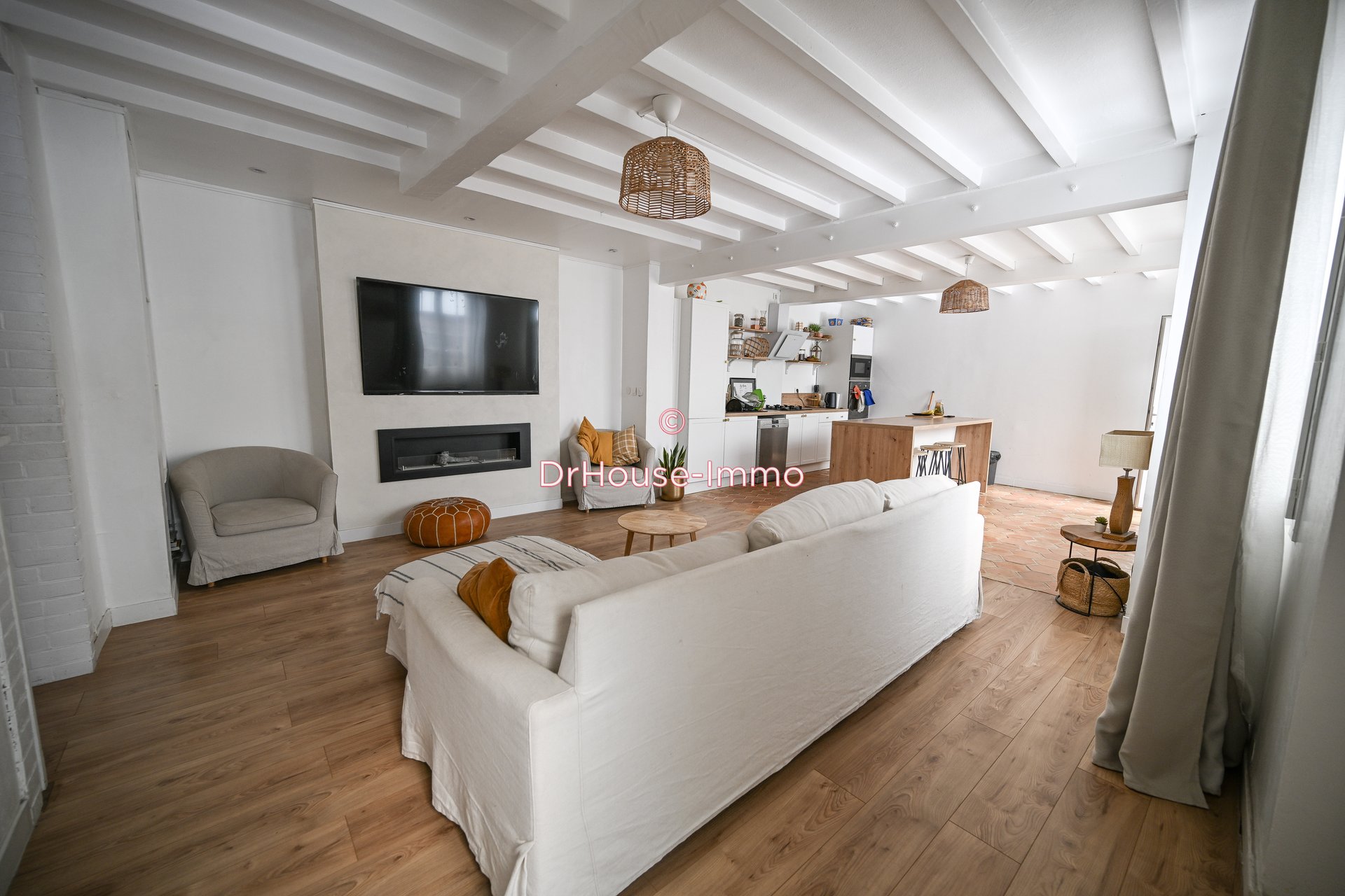 Maison à vendre, 240m², Villaines-sous-Bois