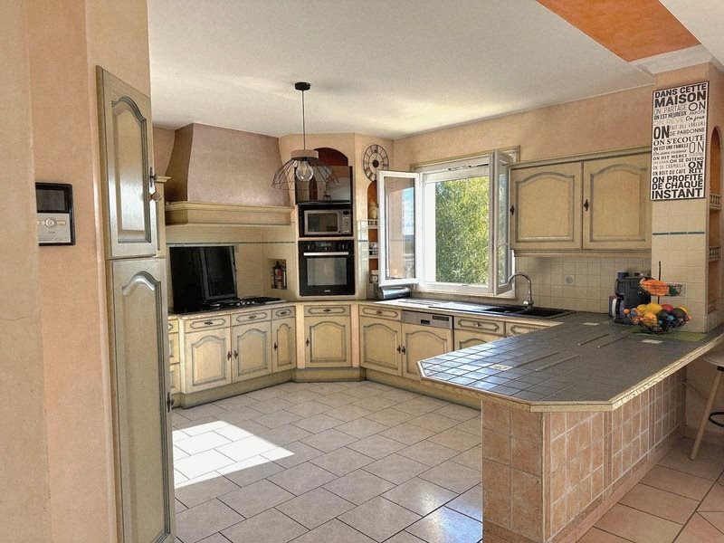 Maison à vendre, 295m², Prissé