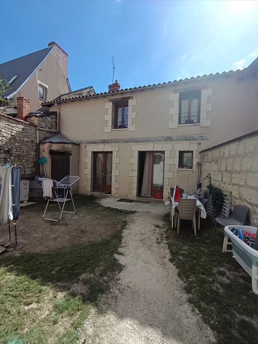 Immeuble 3 pièces 96 m² · à Loudun · 96 m² · 190 000 €