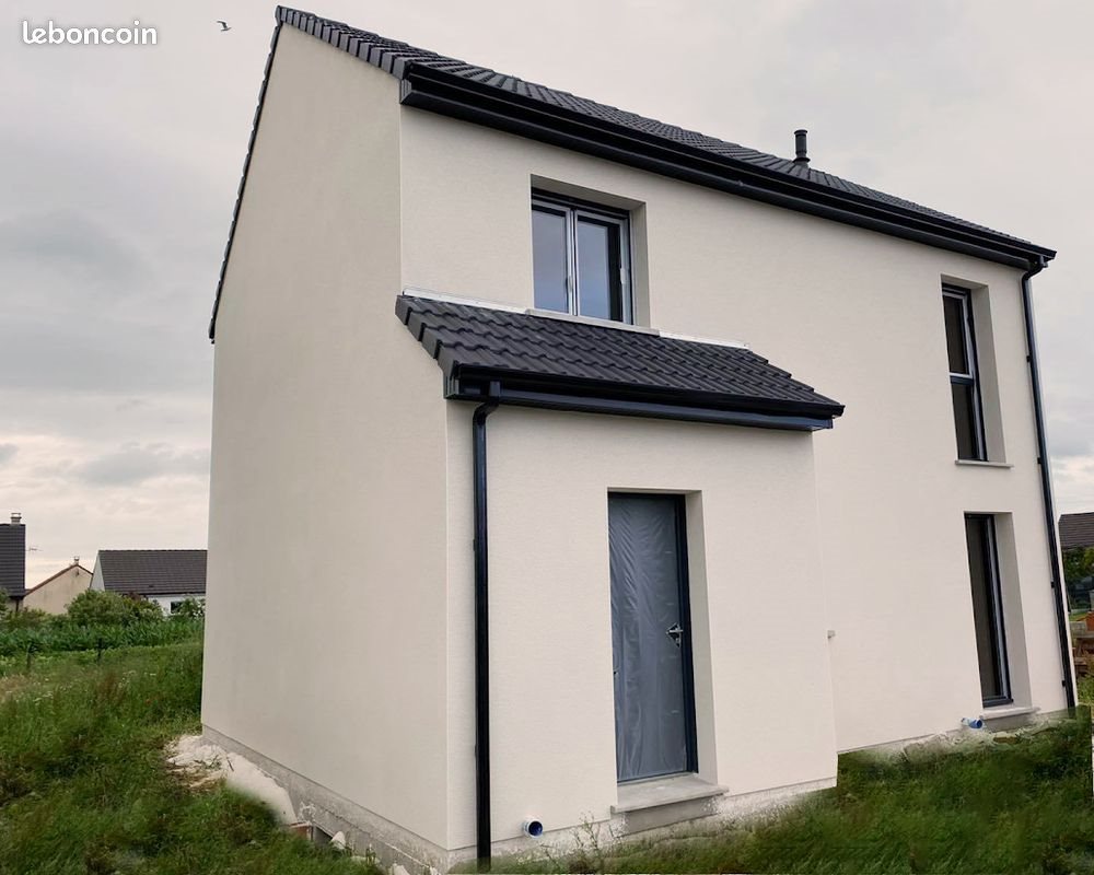 Maison à louer, 77m², Avallon