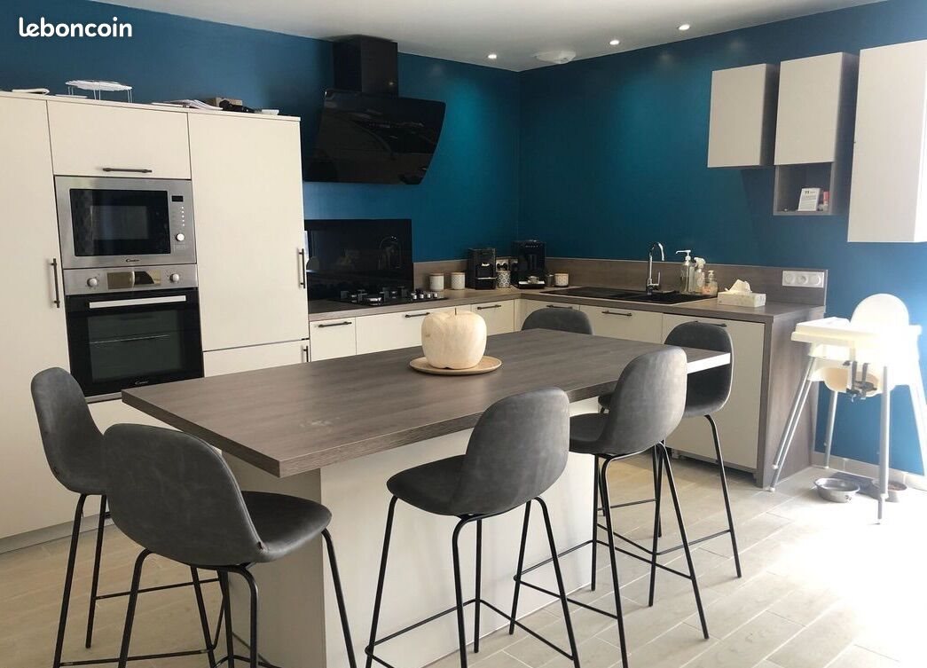 Maison à louer, 62m², Charbuy
