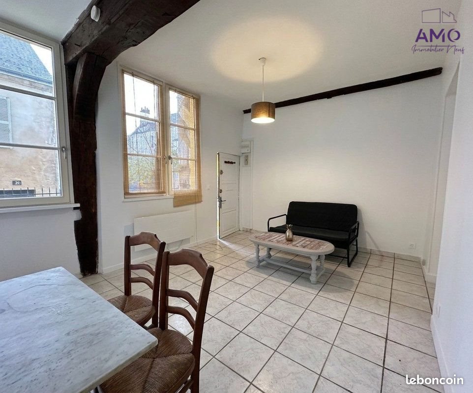 Appartement à louer, 25m², Orléans