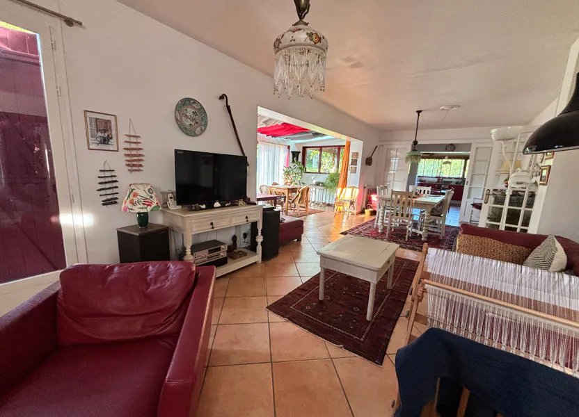 Maison à vendre, 182m², Montignac