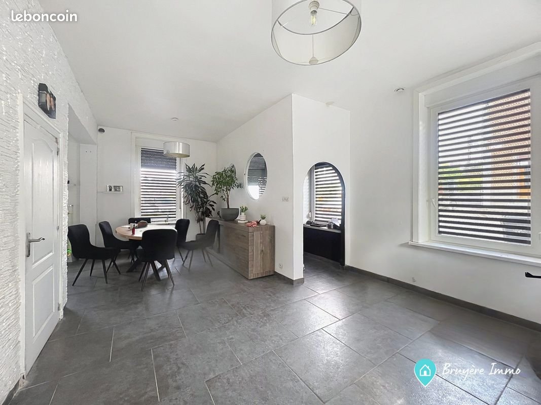 Maison à vendre, 169m², Cousolre