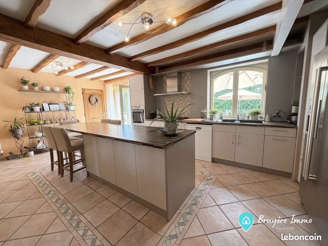 Maison à vendre, 255m², Trélon
